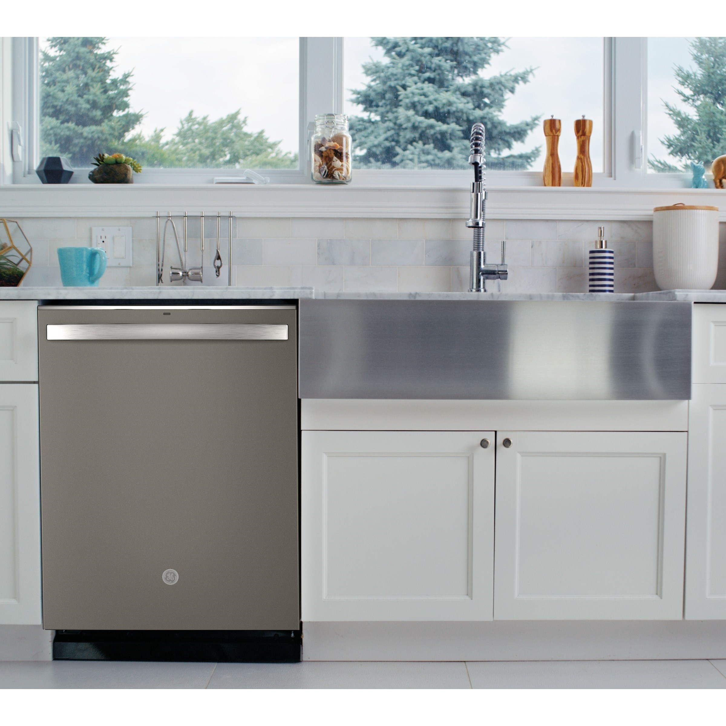 GE Appliances GE® Stainless Steel Interior Dishwasher with Hidden